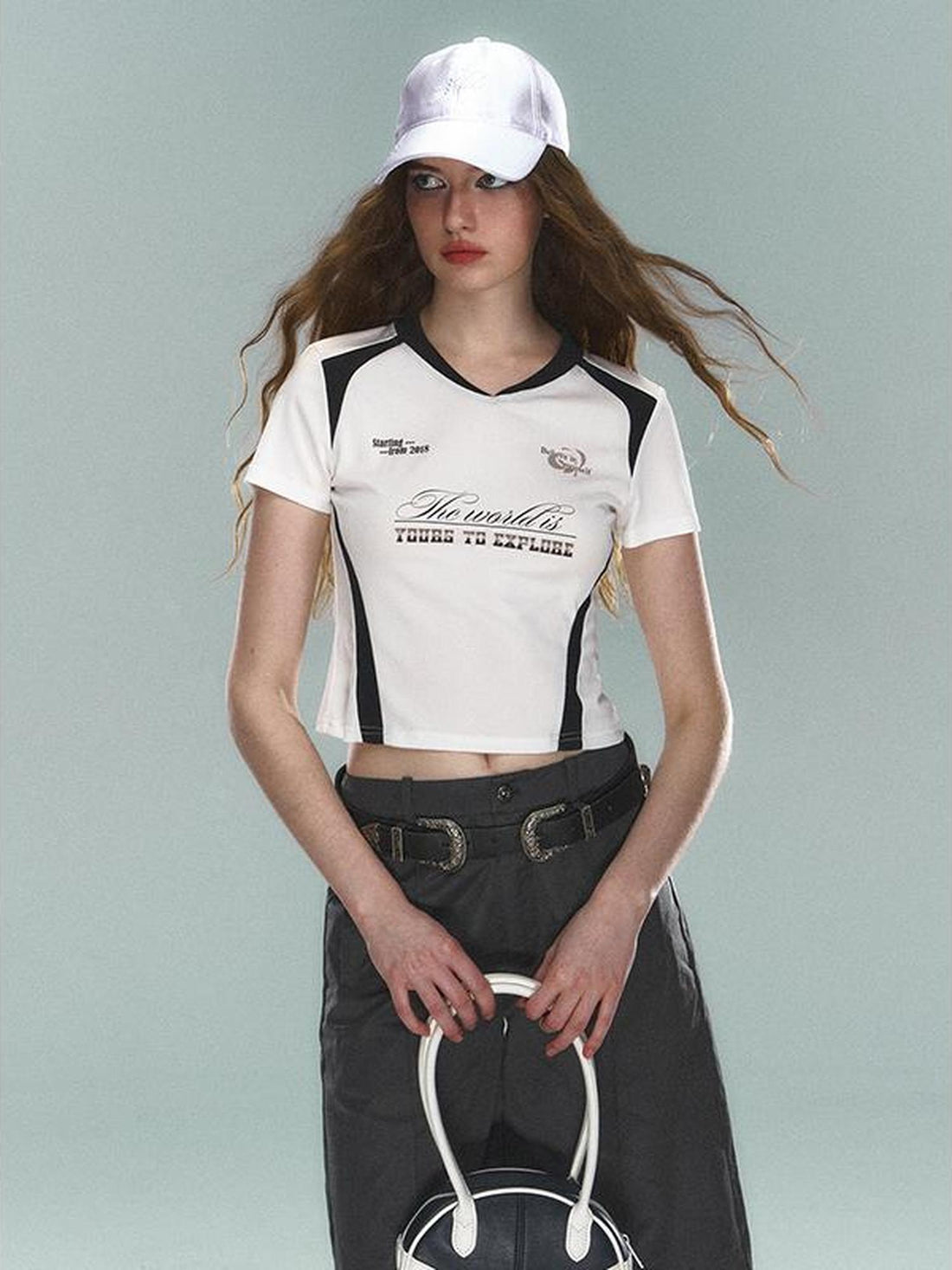 STRIKE A POSE Vintage Tennis Girl Colorful Short Sleeve T-Shirt