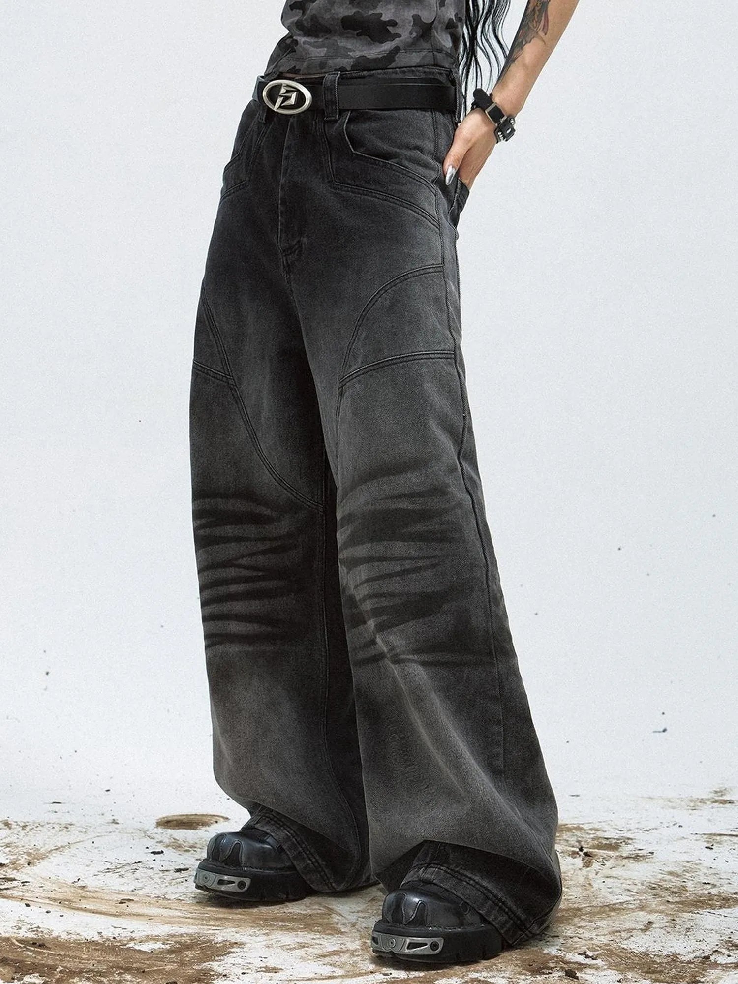 Vintage Washed Loose Straight Gradient Jeans