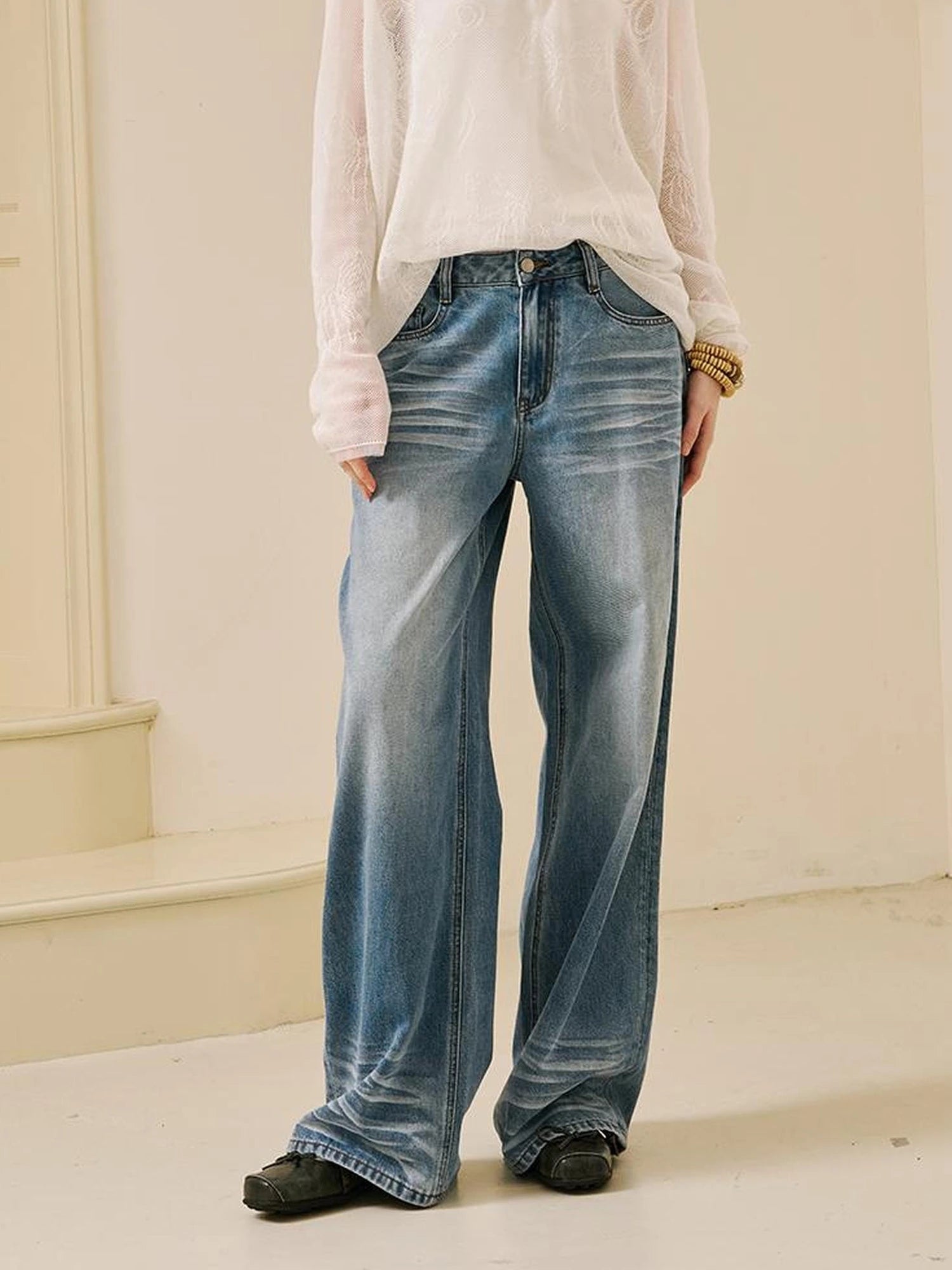 Vintage Washed Straight Jeans With 3 D Whisker Embroidery
