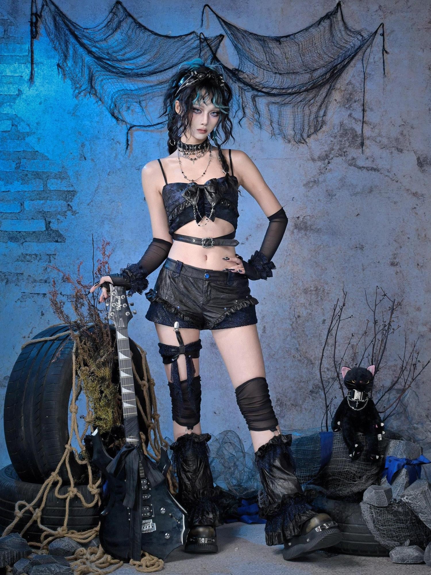 Virtual Orbit Black Blue Grunge Bow Ruffle Slim Fit Cropped Women&