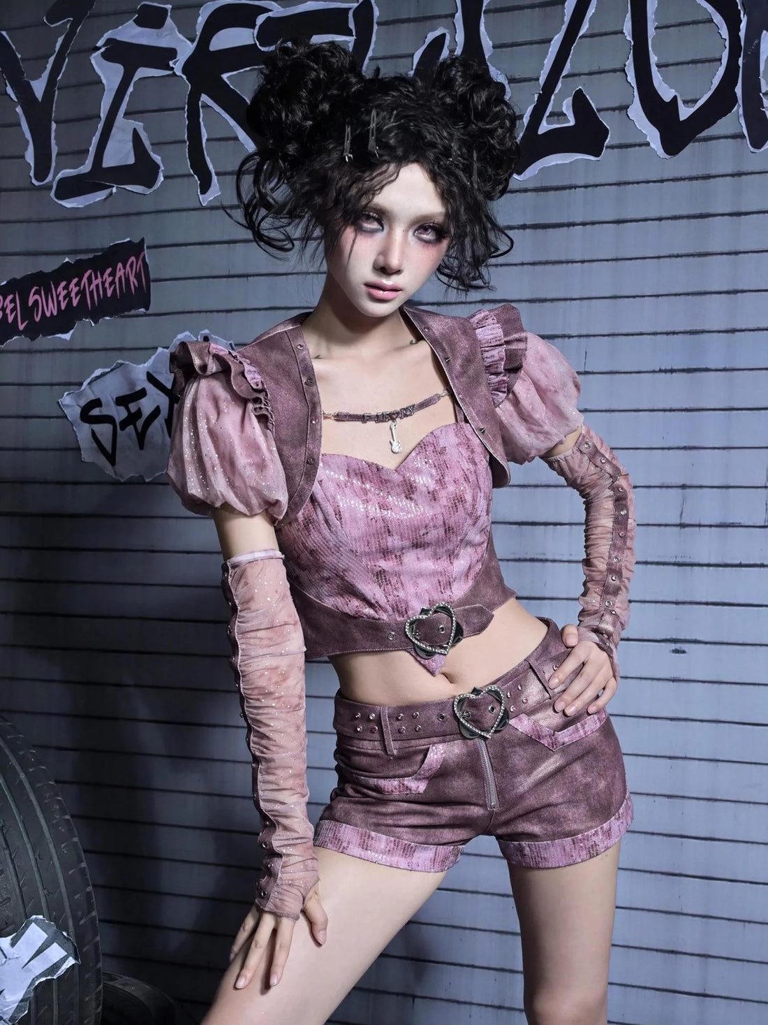 Virtual Orbit Corroded Butterfly Heart Y2k V-neck T-shirt Long Sleeve