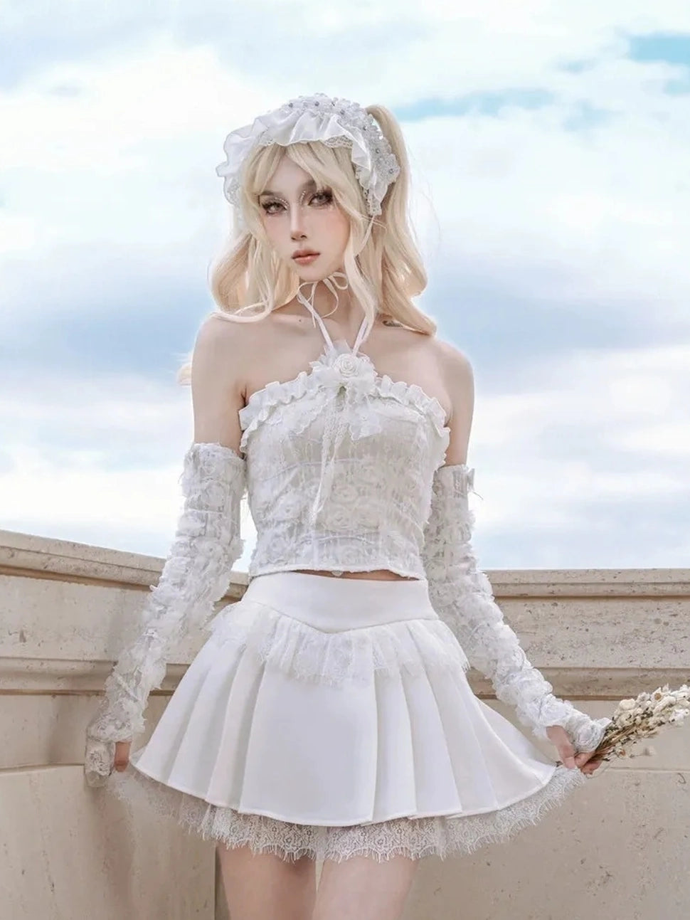 Virtual Orbit Floral Lace Camisole Pleated Skirt Set