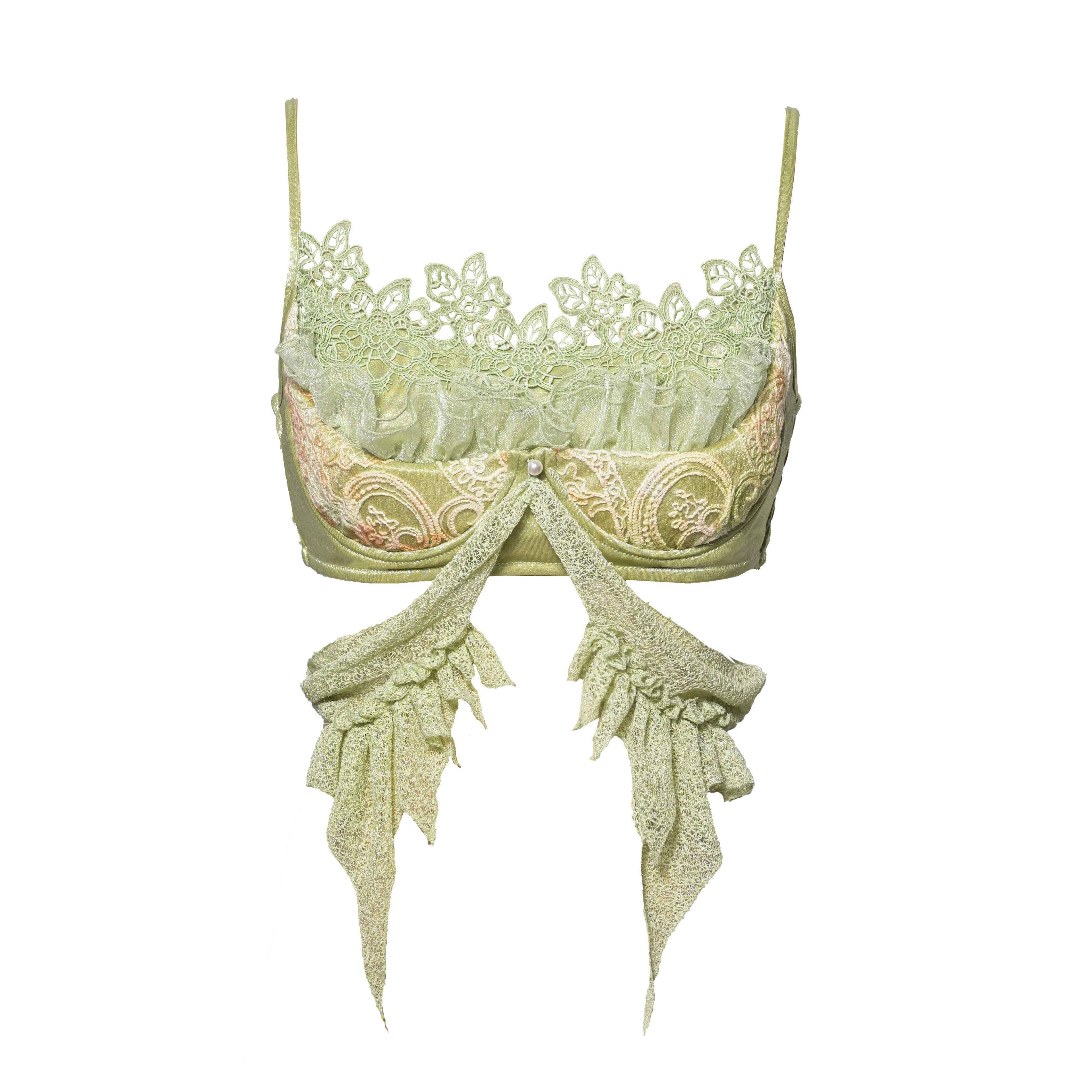 Virtual_Orbit_Twilight_Forest_Botanical_Floral_Slim_Crop_Women&