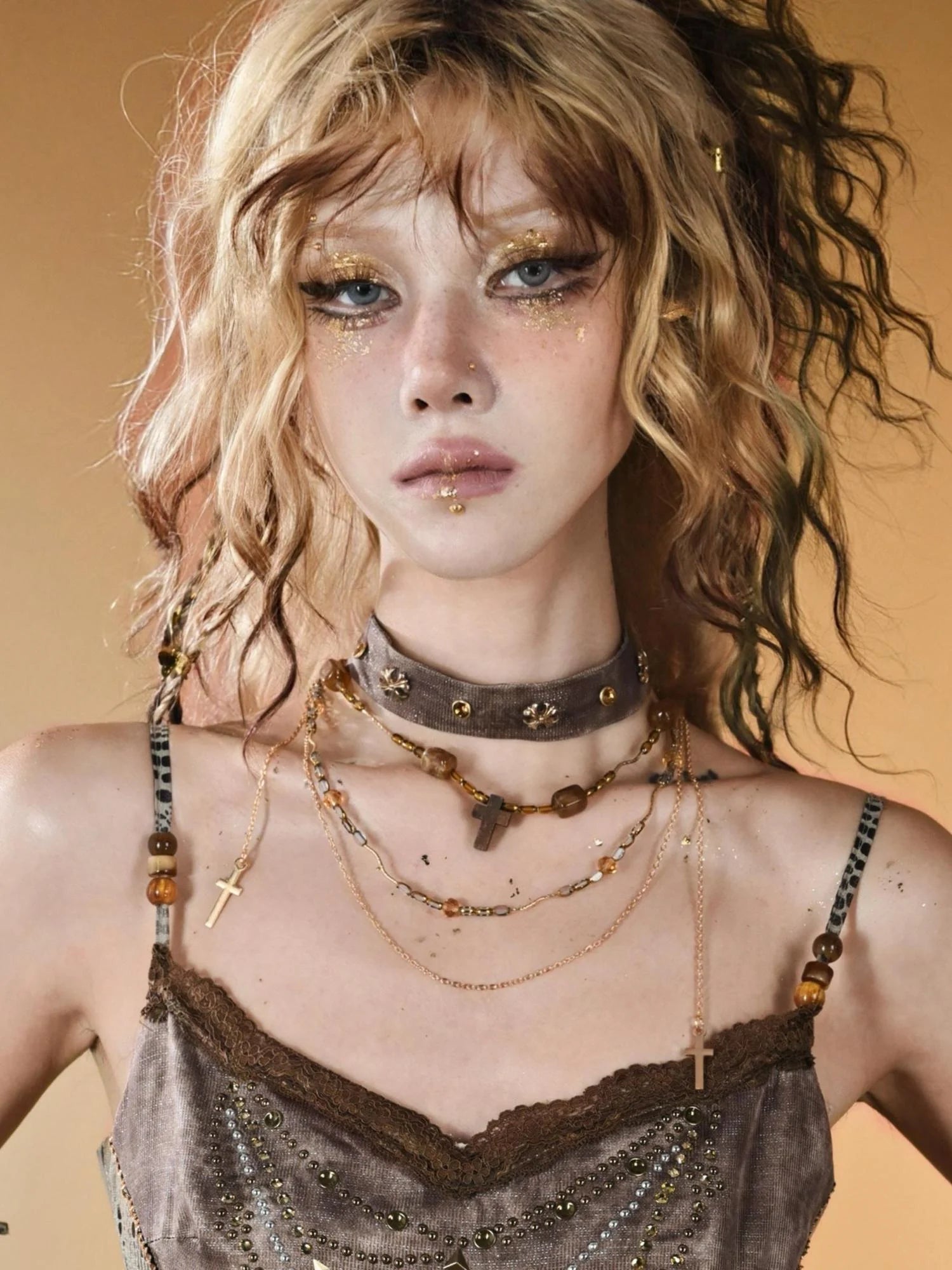 Virtual Orbit Vintage Gilded Snake Rivet Beaded Choker Set