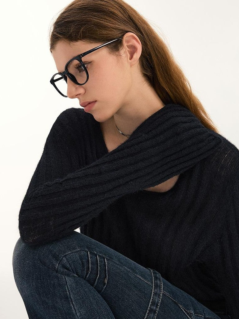 Vone SheeE American Retro U Neck Slim Fit Long Sleeve Pullover Knit Women&