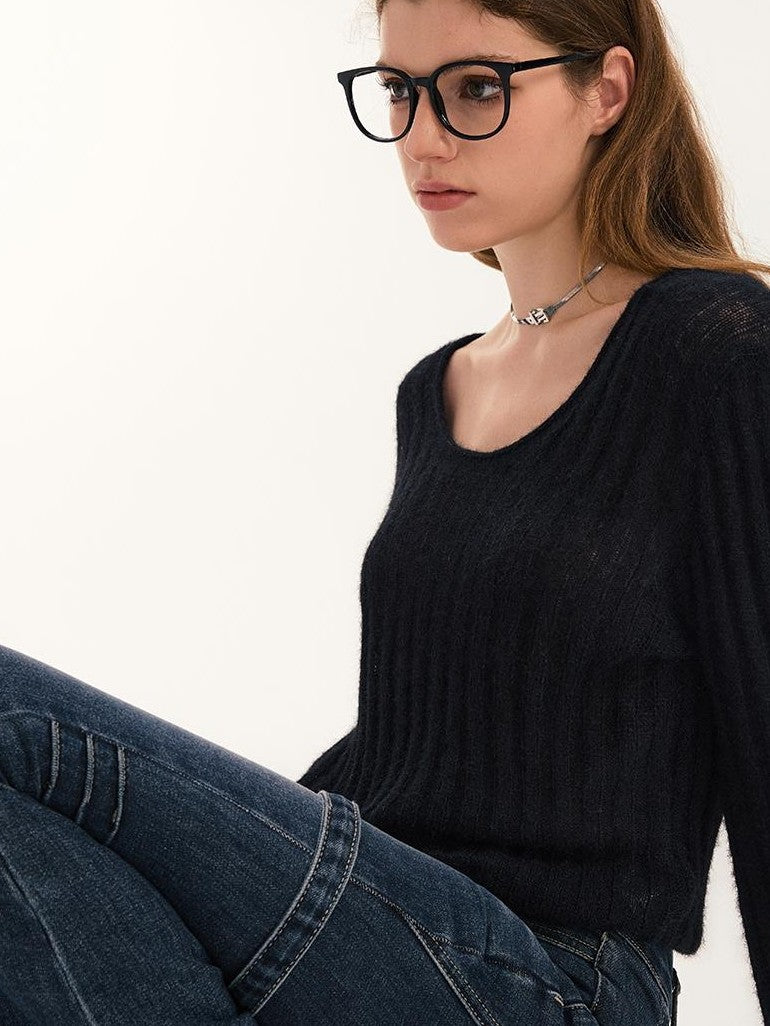 Vone SheeE American Retro U Neck Slim Fit Long Sleeve Pullover Knit Women&