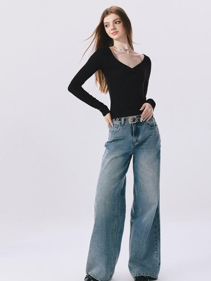 Vone SheeE Black V-neck Slim Fit Women&
