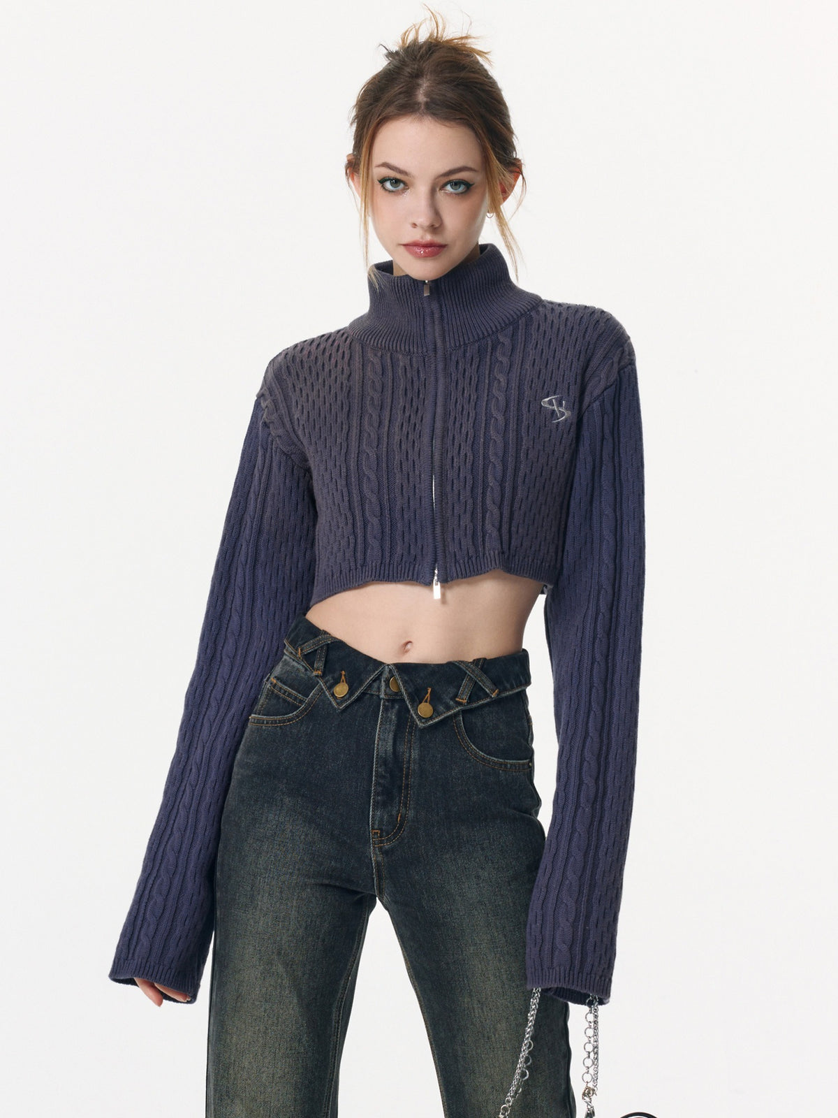 Vone_SheeE_Cropped_Turtleneck_Cable_Knit_Two_Piece_Women&
