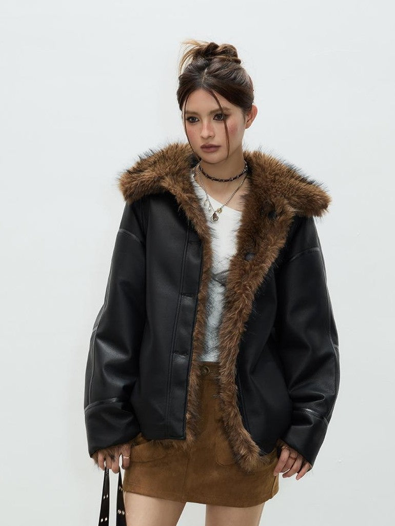 Vone SheeE Fuzzy American Retro Black Loose Fit Women&
