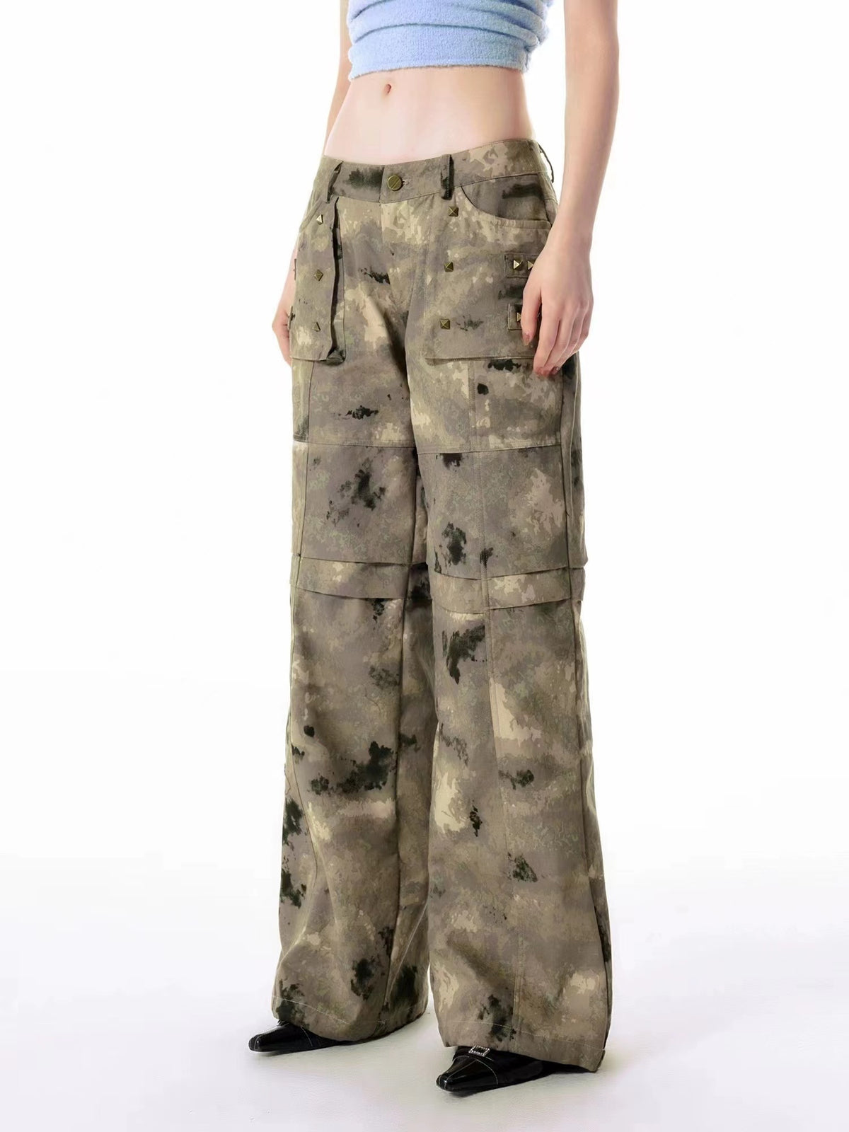 Vone_SheeE_Studded_Camo_Low_Waist_Straight_Leg_Cotton_Women&