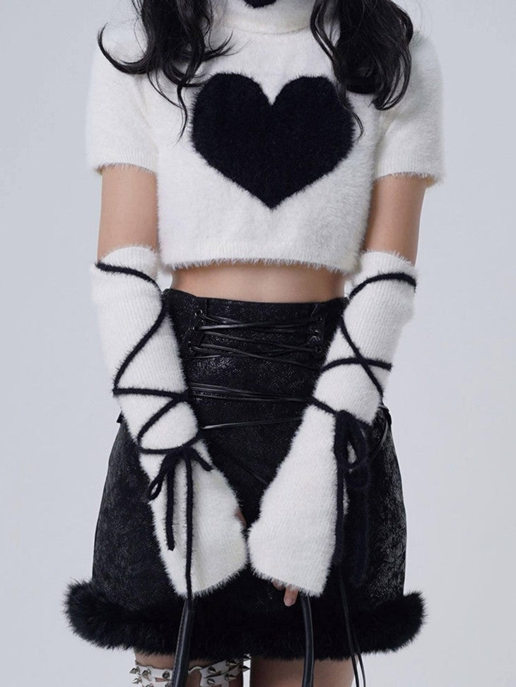 WSW WUSHENWU Ivory Heartline Figure Cropped High Neck Women&
