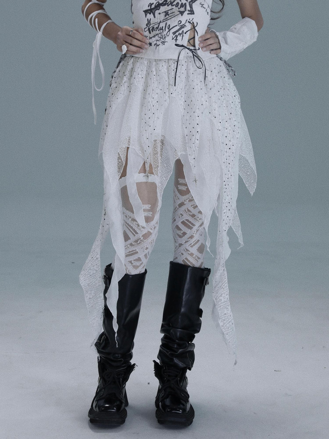 WSW WUSHENWU White Asymmetrical Patchwork Distressed Tie Women&