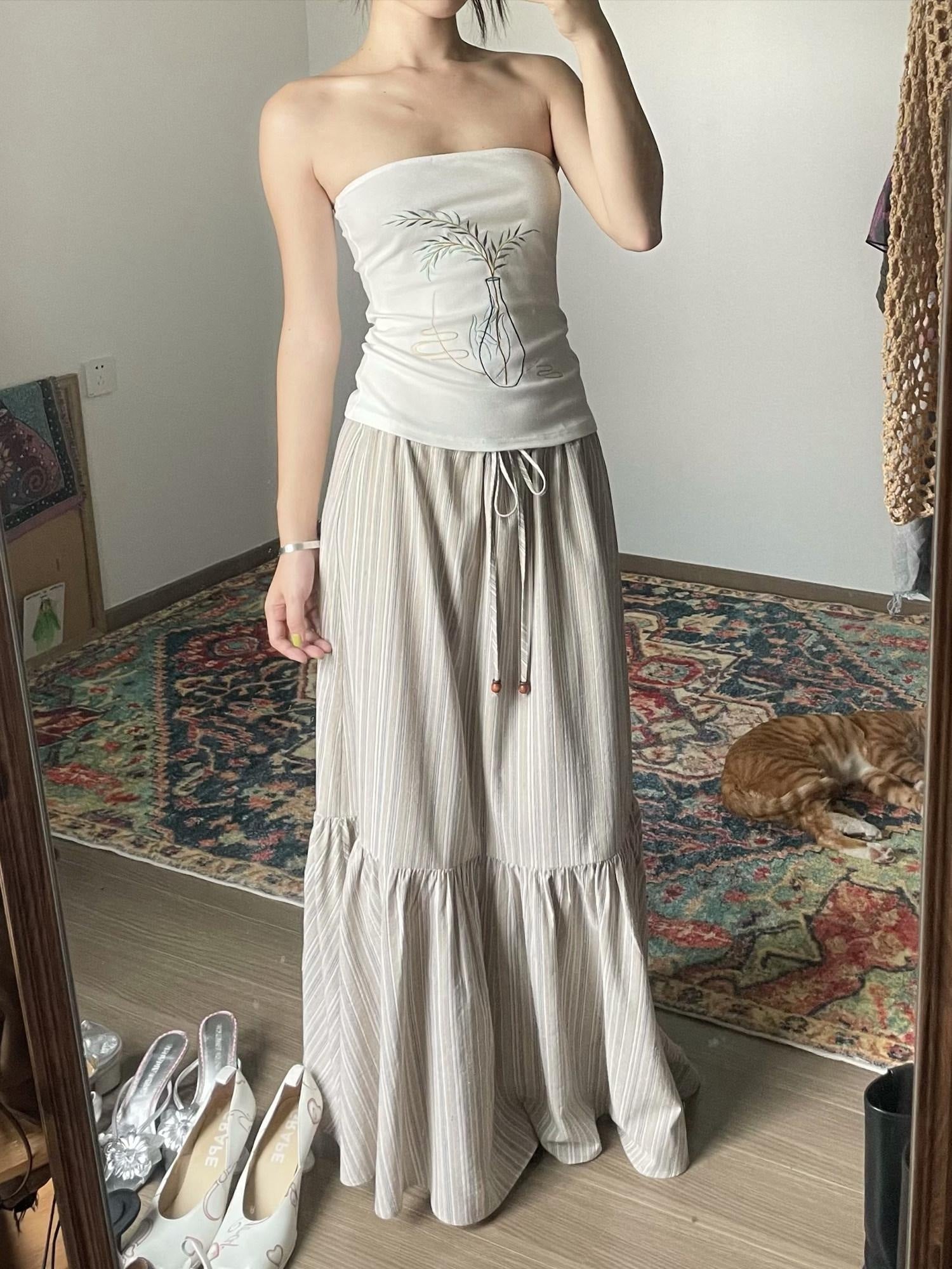 Wet Tail Embroidered Cropped Slim Fit Office Ready Cotton Rich White Bandeau Tube Tops