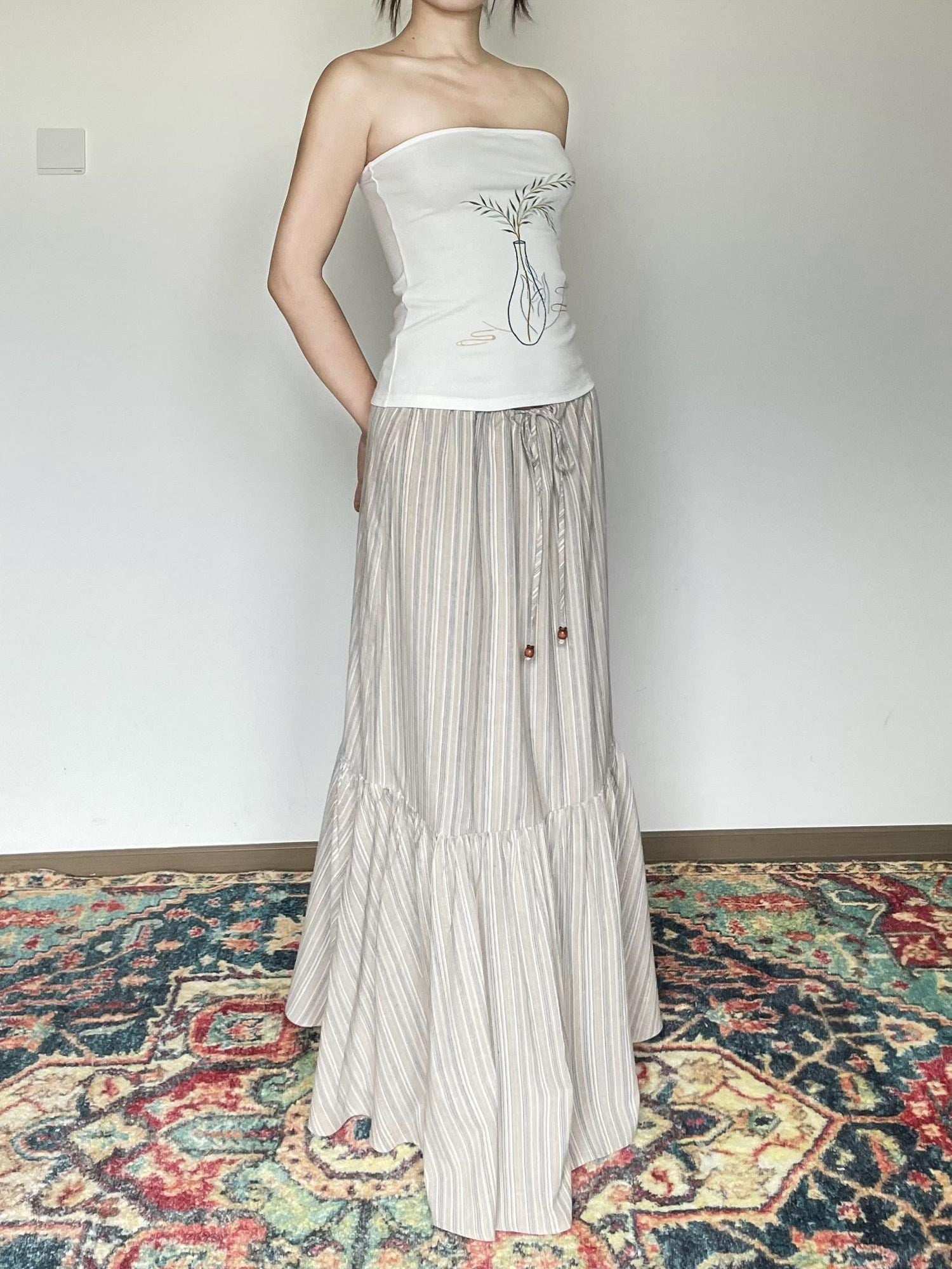 Wet Tail Embroidered Cropped Slim Fit Office Ready Cotton Rich White Bandeau Tube Tops