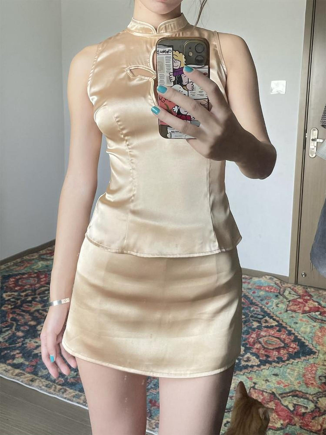 Wet Tail Gold Stretch Low Rise Heiress Luxe A Line Straight Cut Women Travel Mini Skirts