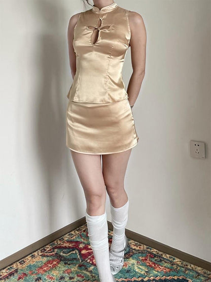Wet Tail Gold Stretch Low Rise Heiress Luxe A Line Straight Cut Women Travel Mini Skirts