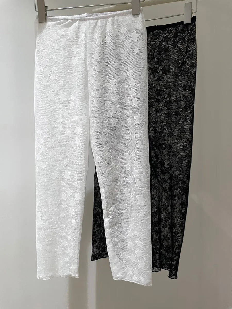 Millennial Lace Star Print Stretch Capri Leggings