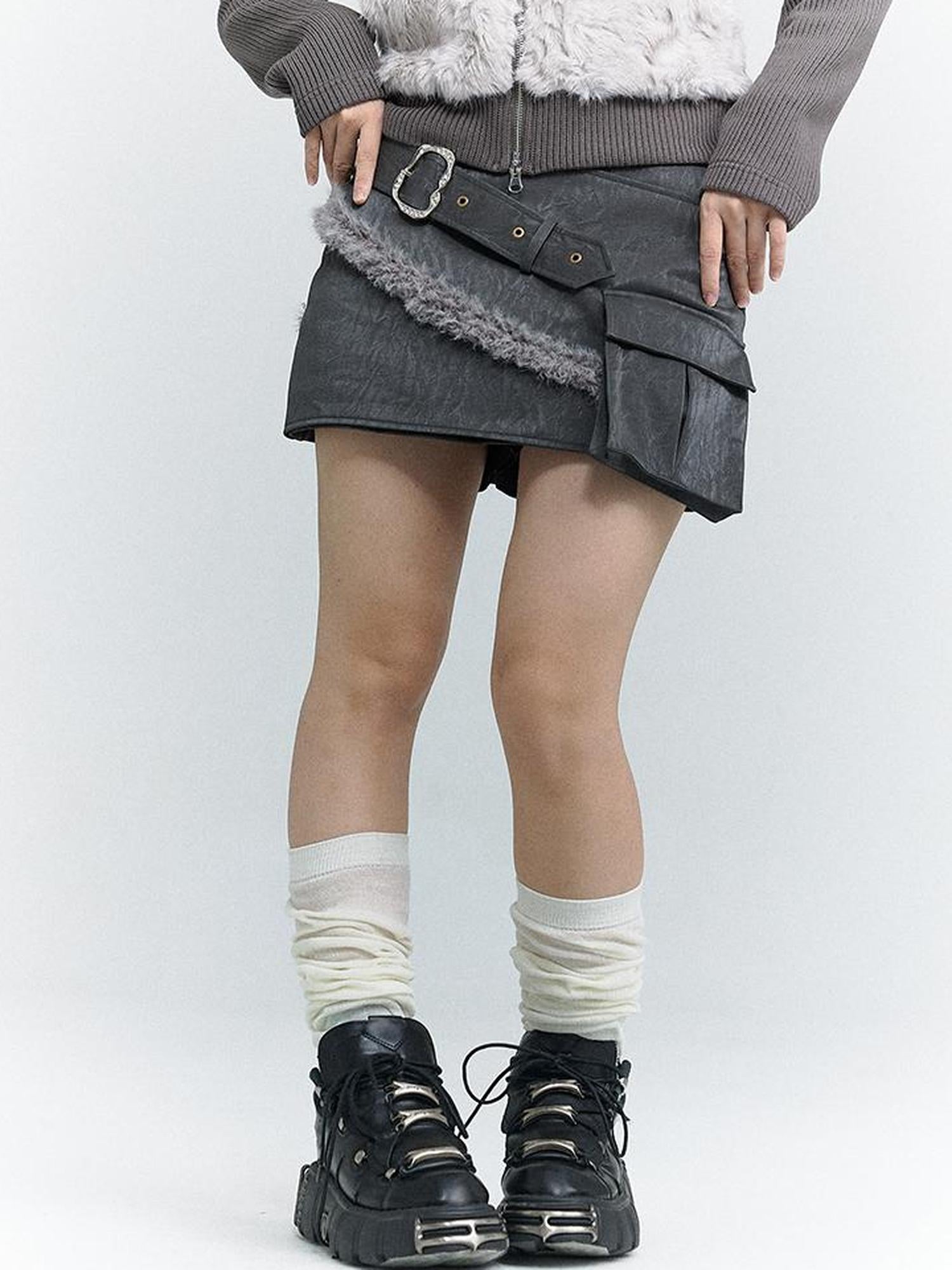 MOMSYCAN FOX LINE Wind Chaser Pu Leather Skirt With Diamond Trim Side Pockets