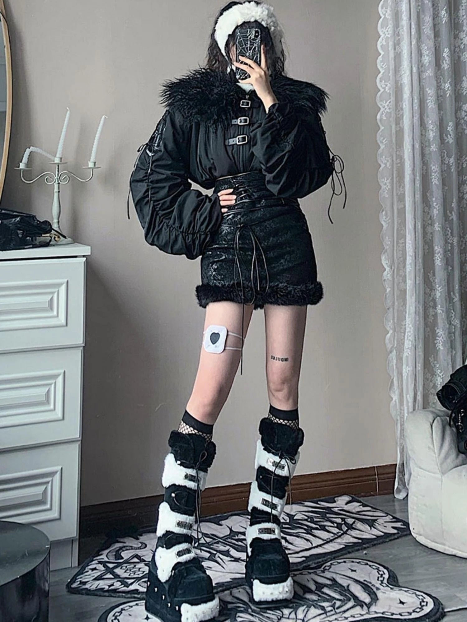 Winter Fox Fur Trimmed Cropped Jacket