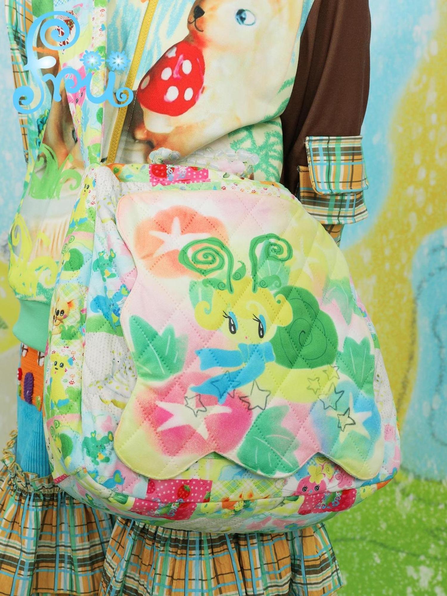 Frufru Gulu Winter Fun Print Quilted Kids Crossbody Bag