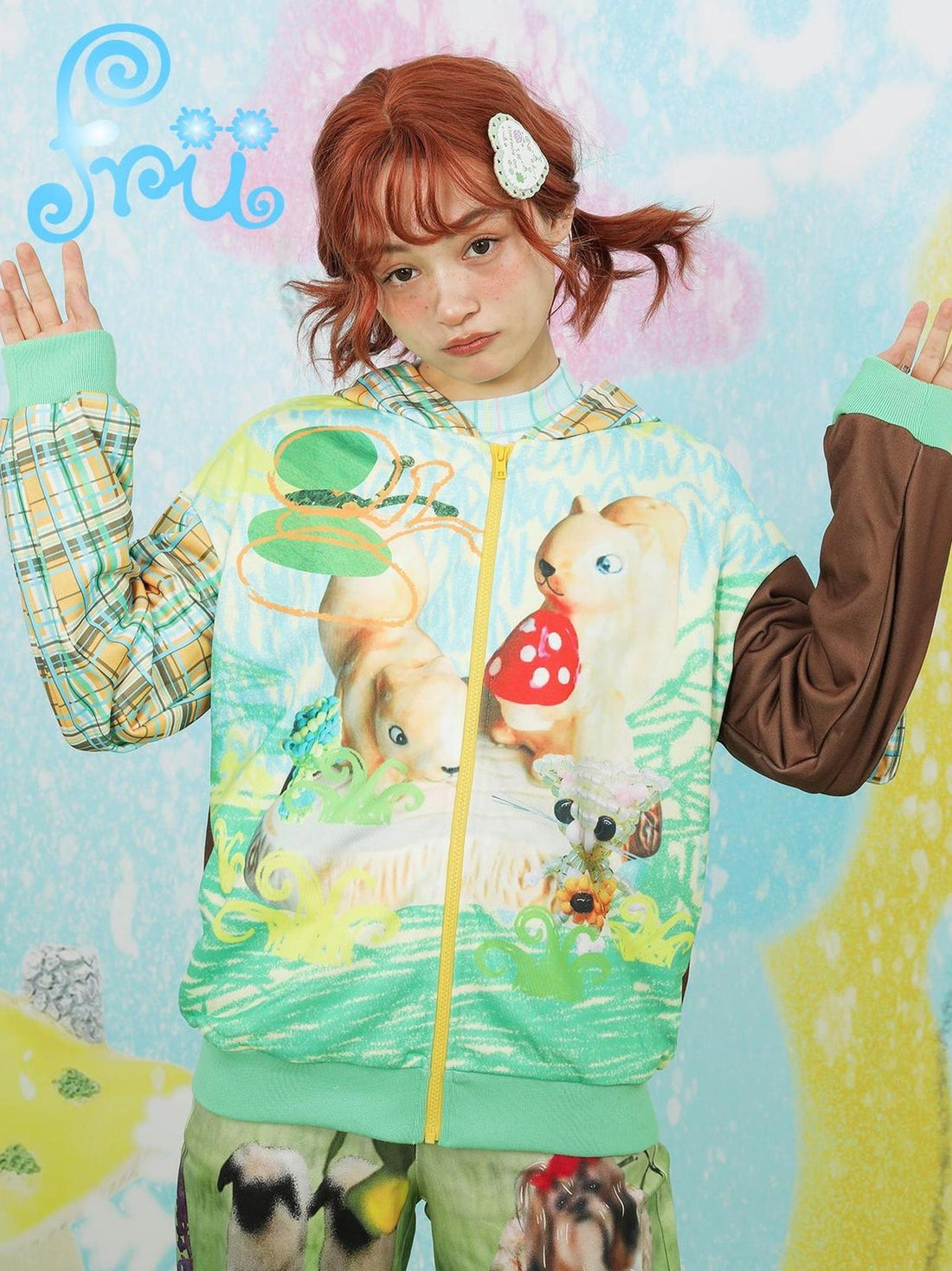 Frufru Gulu Winter Snow Print Hoodie Loose Fit Playful Kids Pullover