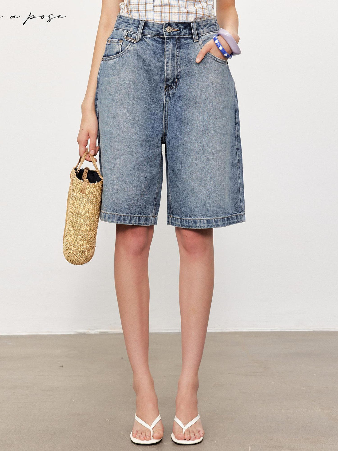 STRIKE A POSE Women’S Denim Shorts Casual Loose Fit Summer Bermuda Shorts