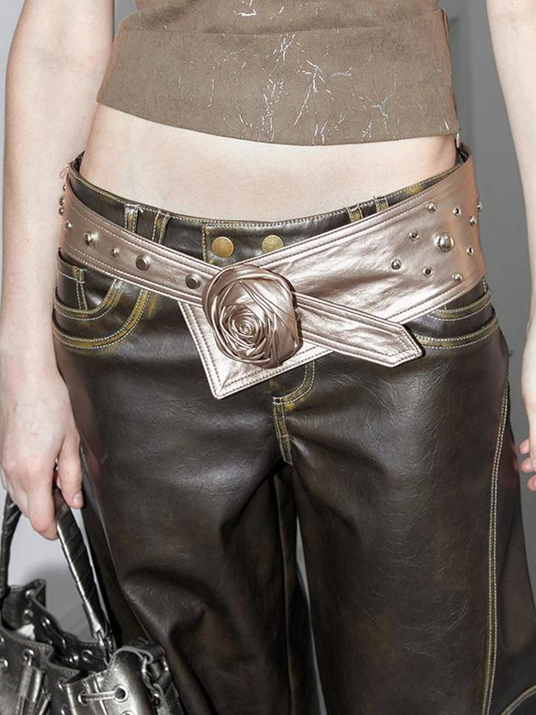 2th Desire Y2K Silver Wide Belt With Rose Design &amp; Studs Waistband