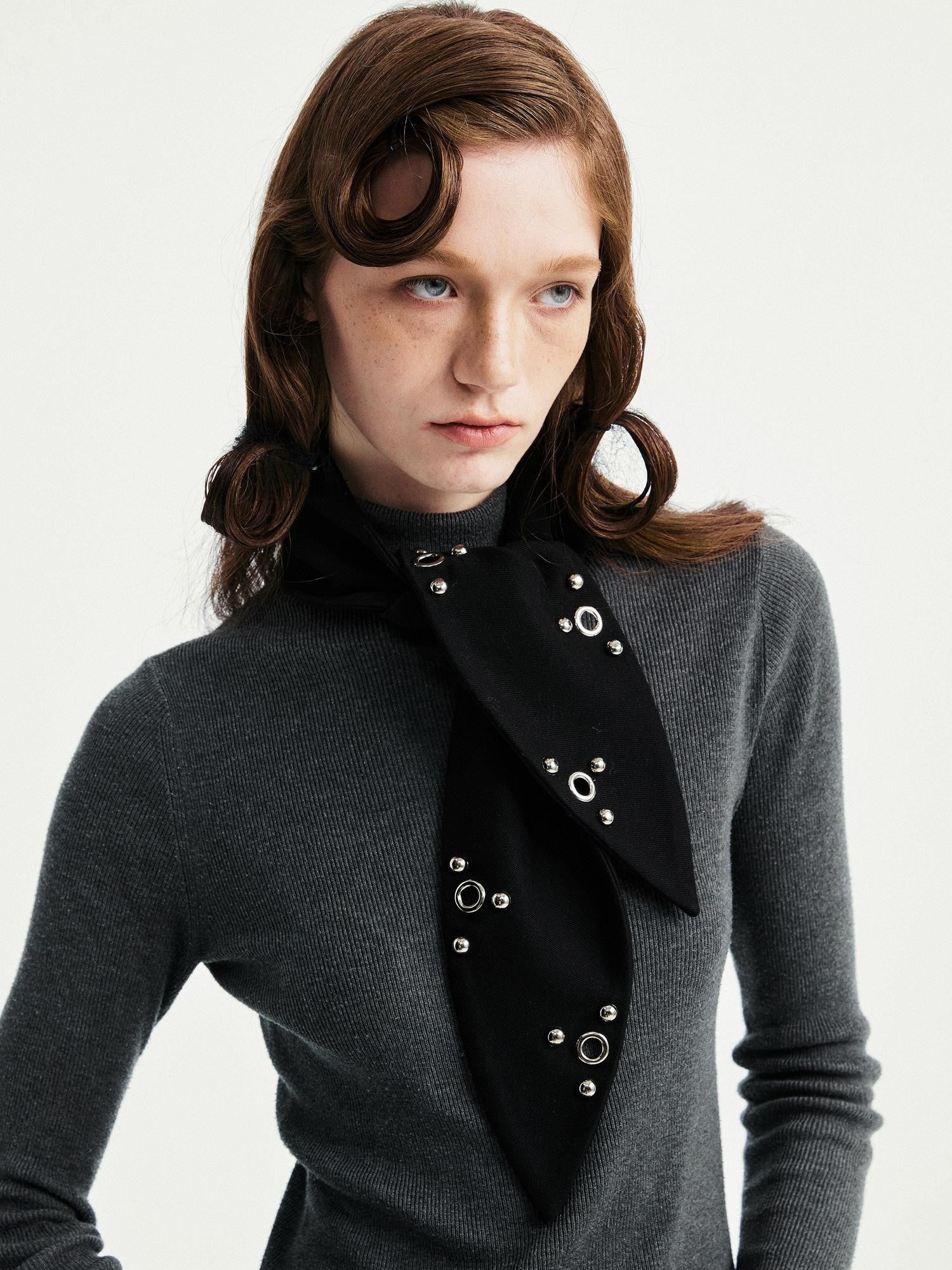 YOSHUYUKI Black Rabbit Ear Eyelet Rivet Detail Women&