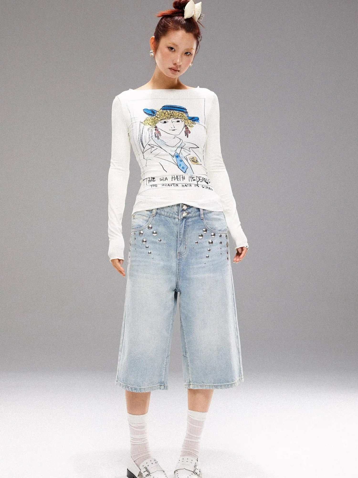 Washed Blue Denim Mid Shorts With Metal Rivets