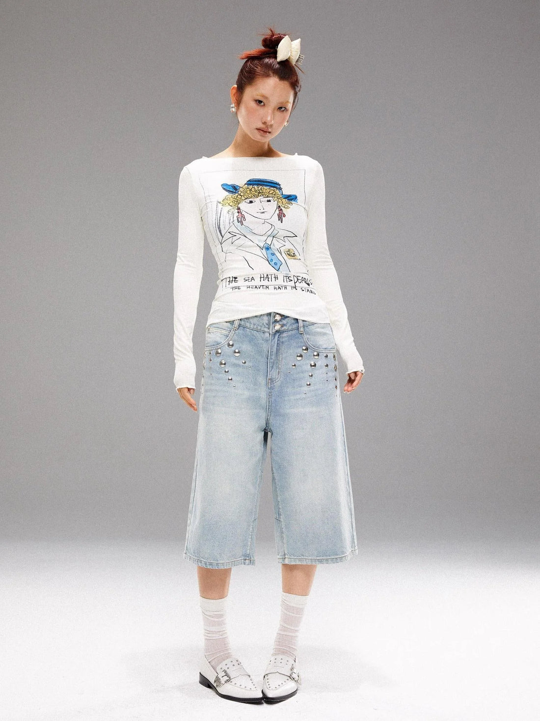 Washed Blue Denim Mid Shorts With Metal Rivets