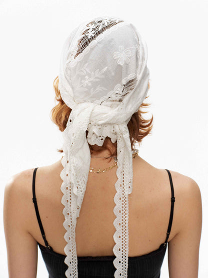 YOSHUYUKI_White_Ribbon_Lace_Embroidered_Tie_Triangle_Floral_Women&