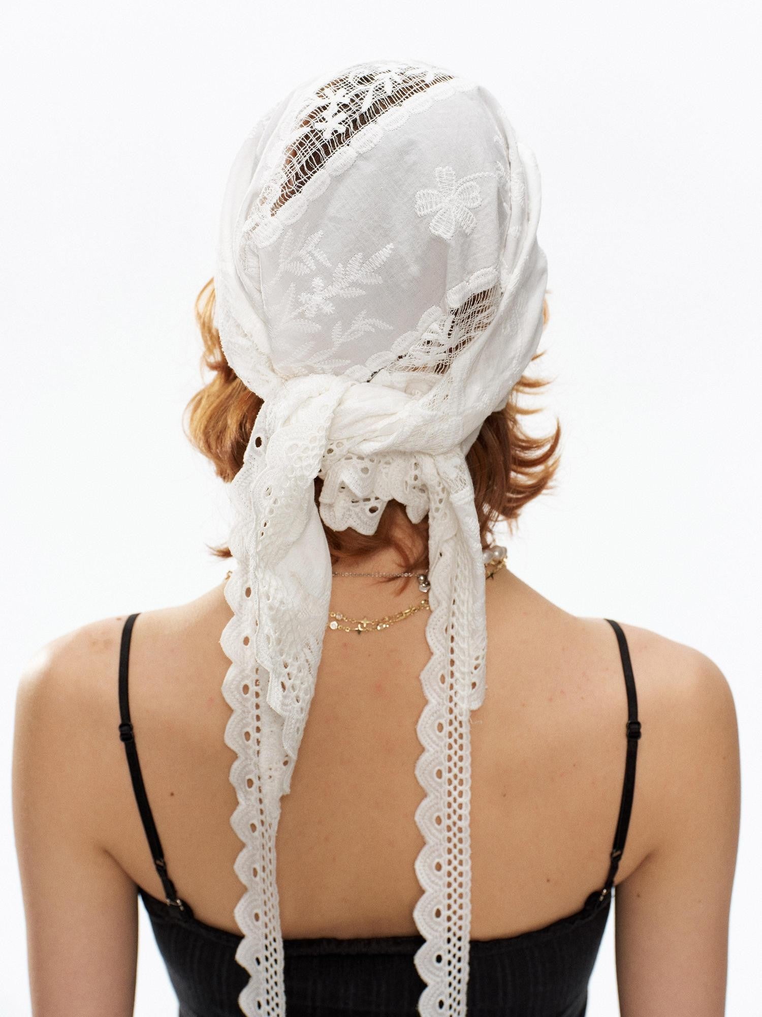 YOSHUYUKI White Ribbon Lace Embroidered Tie Triangle Floral Women&