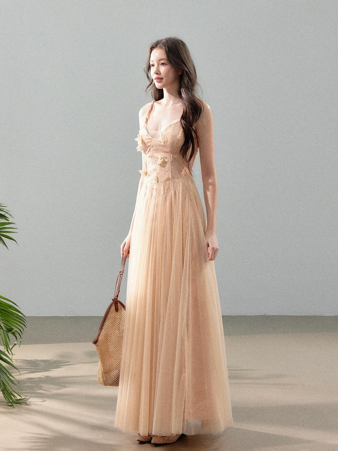 YZZI HE 3d Floral Tulle Splice Lace V-neck Women&