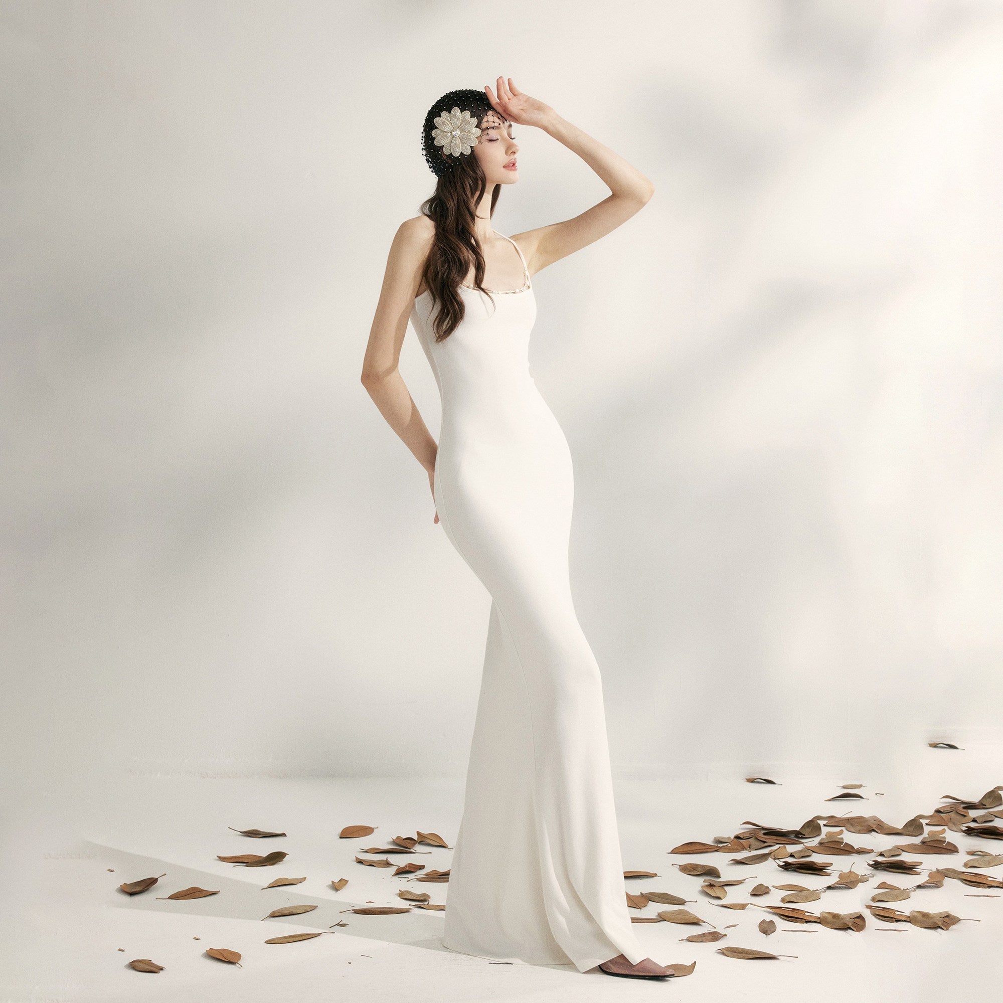 YZZI_HE_Beaded_Halter_Knitted_Fishtail_Women&