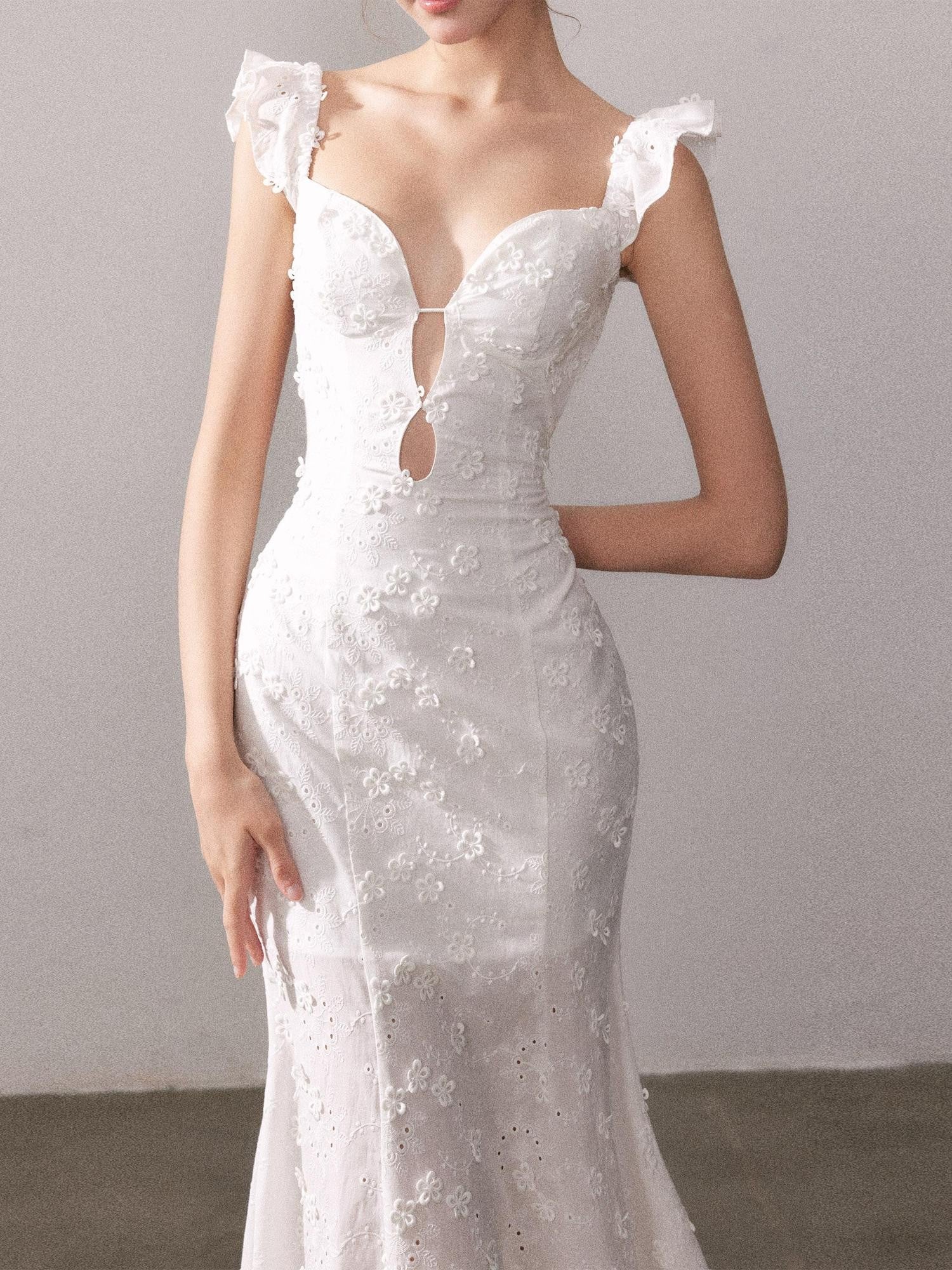 YZZI HE Cream Lace Floral V-neck High Waist Mermaid Cotton Women&