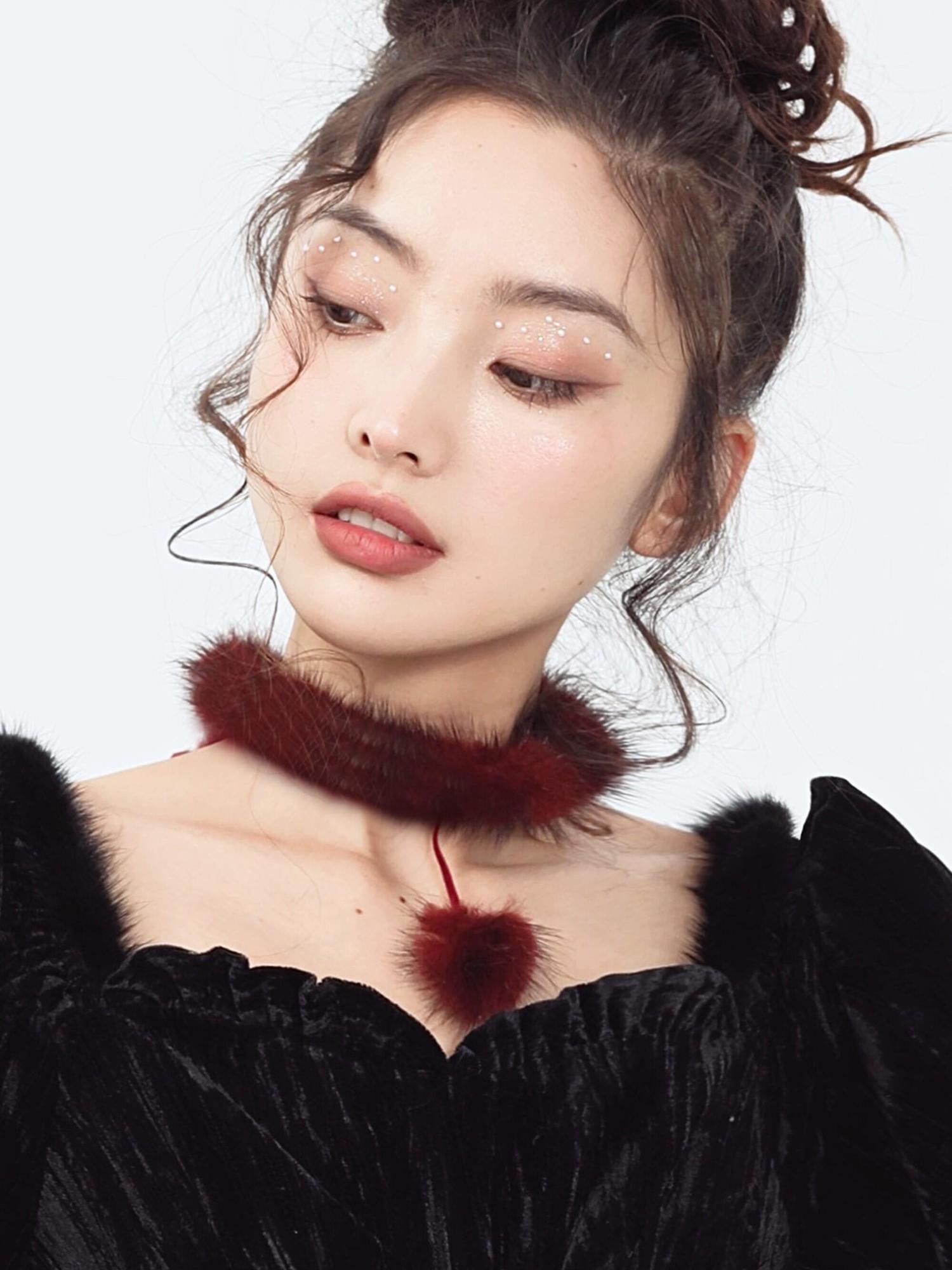 YZZI HE Dark Gothic Wine Red Pom Pom Collar Women&
