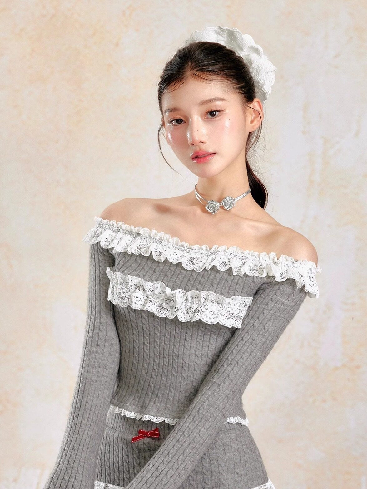 YZZI_HE_French_Girlish_Off_Shoulder_Lace_Long_Sleeve_Women&
