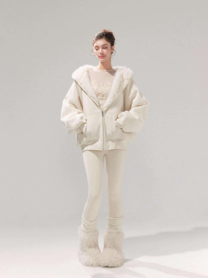 YZZI_HE_Gardenia_White_Reversible_Hooded_Fuzzy_Women&