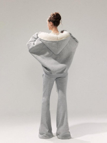 YZZI HE Gardenia White Reversible Hooded Fuzzy Women&