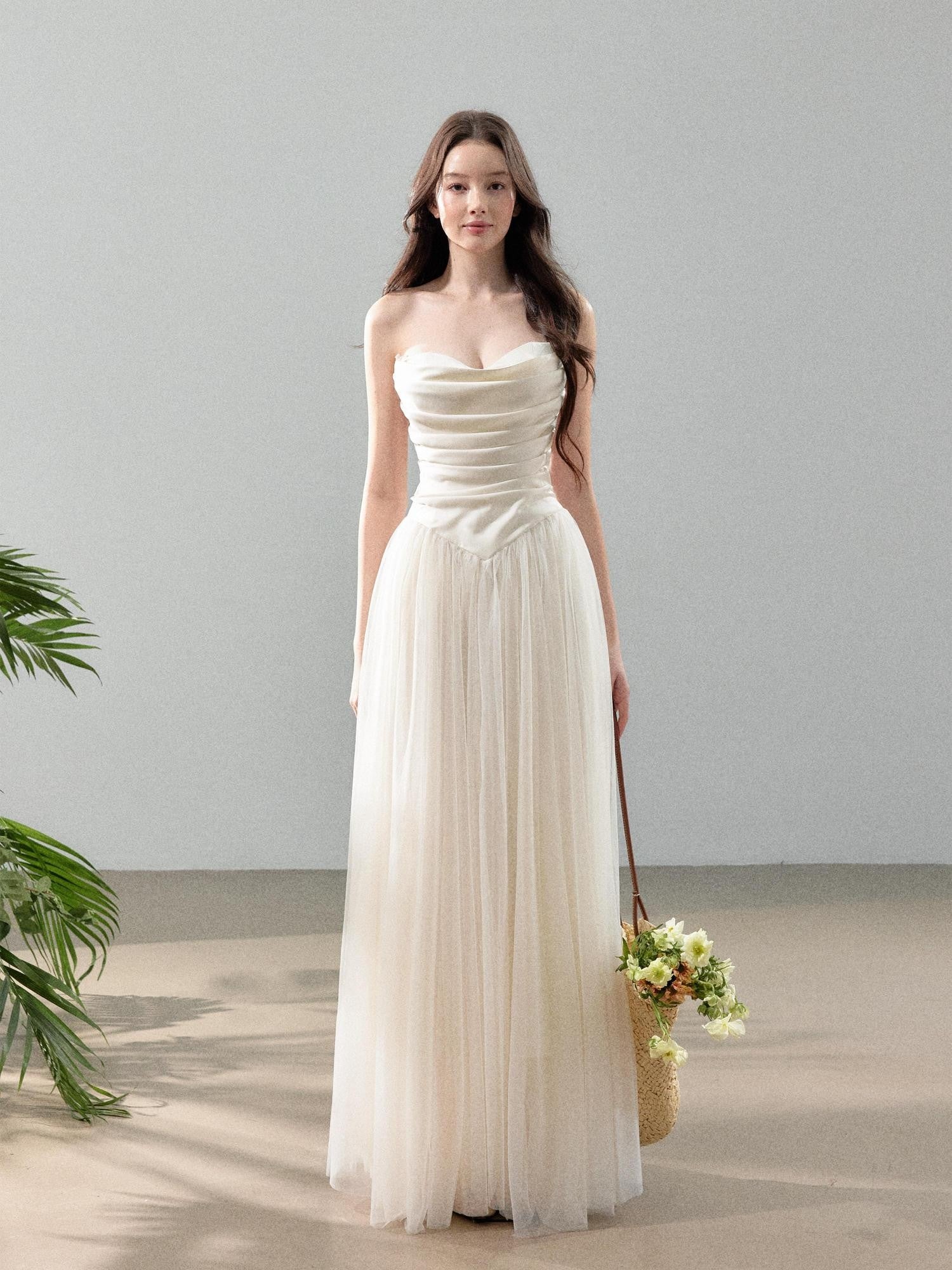 YZZI HE Ivory Satin Splice Voluminous Tulle Women&