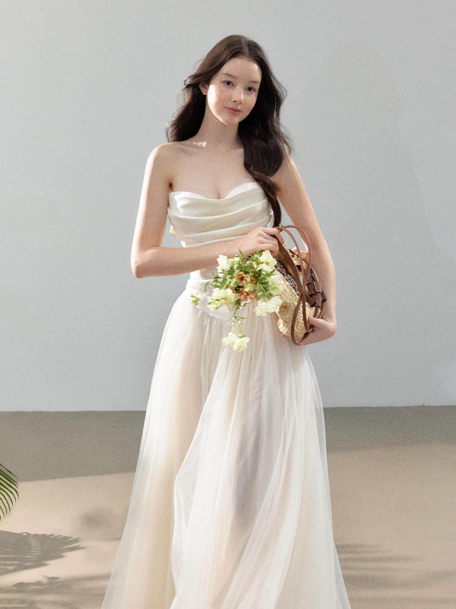 YZZI HE Ivory Satin Splice Voluminous Tulle Women&