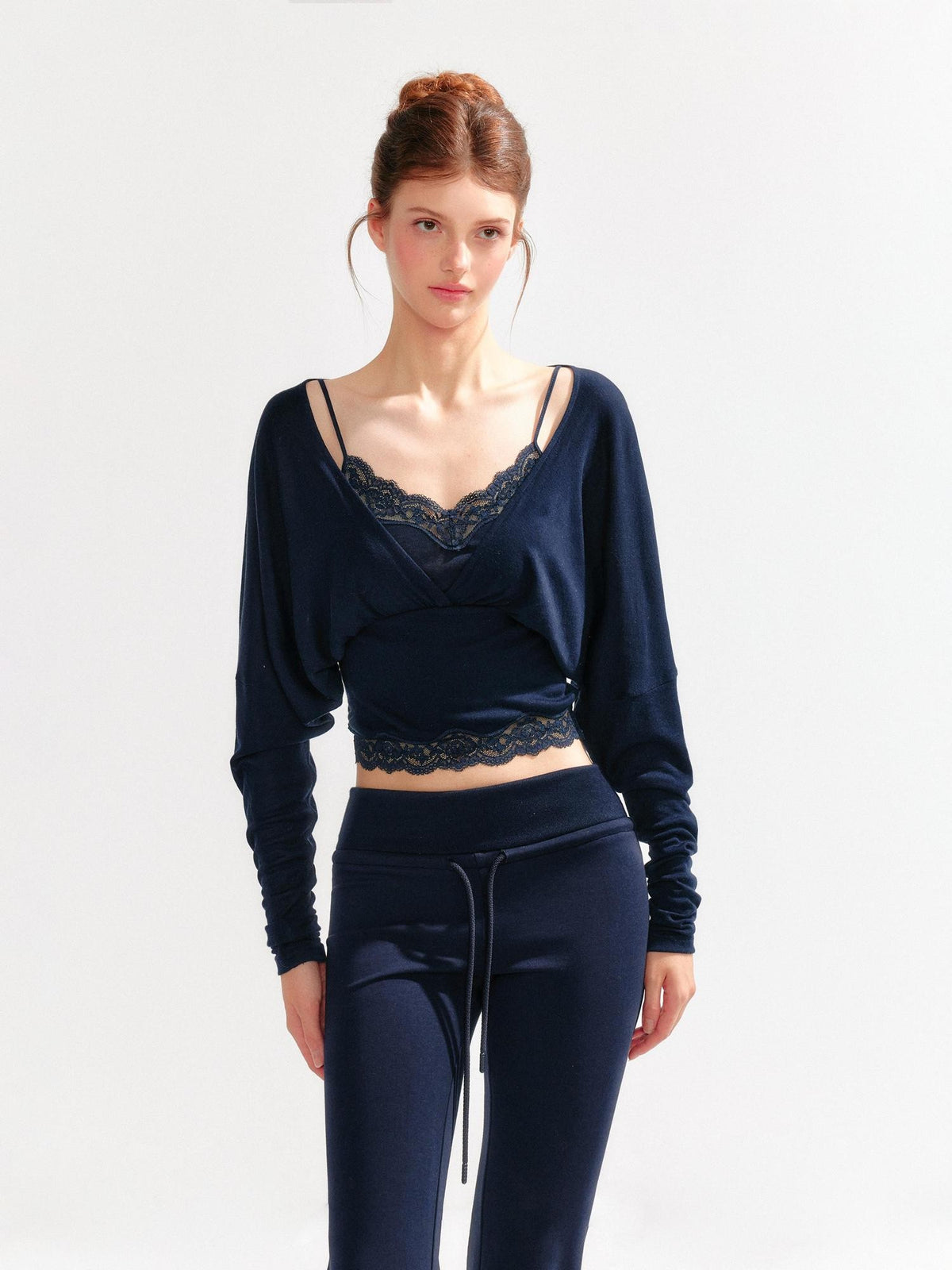 YZZI HE Lace Batwing Knit V-neck Women&