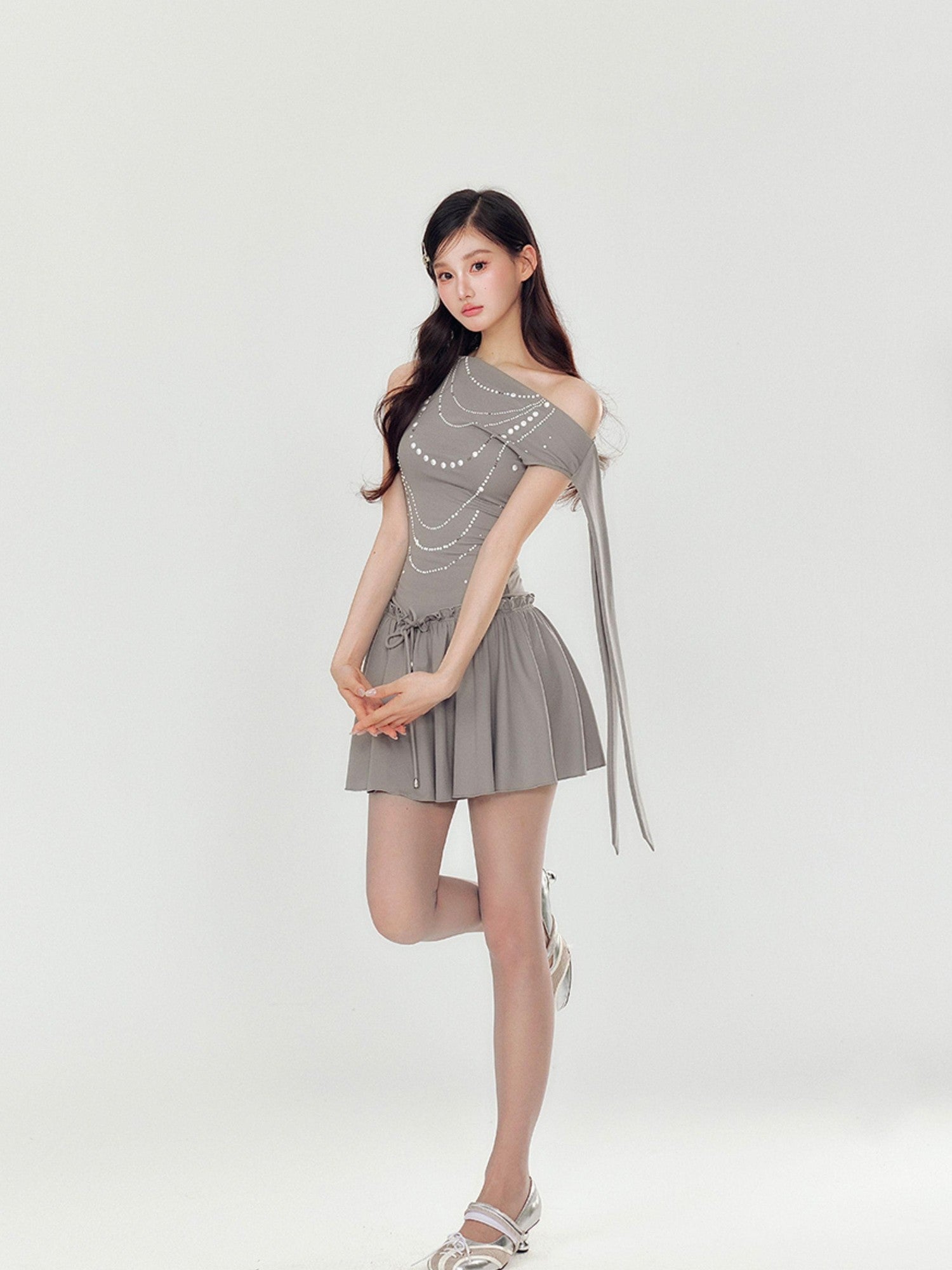 YZZI HE Pearl Rhinestone One Shoulder Puff Women&