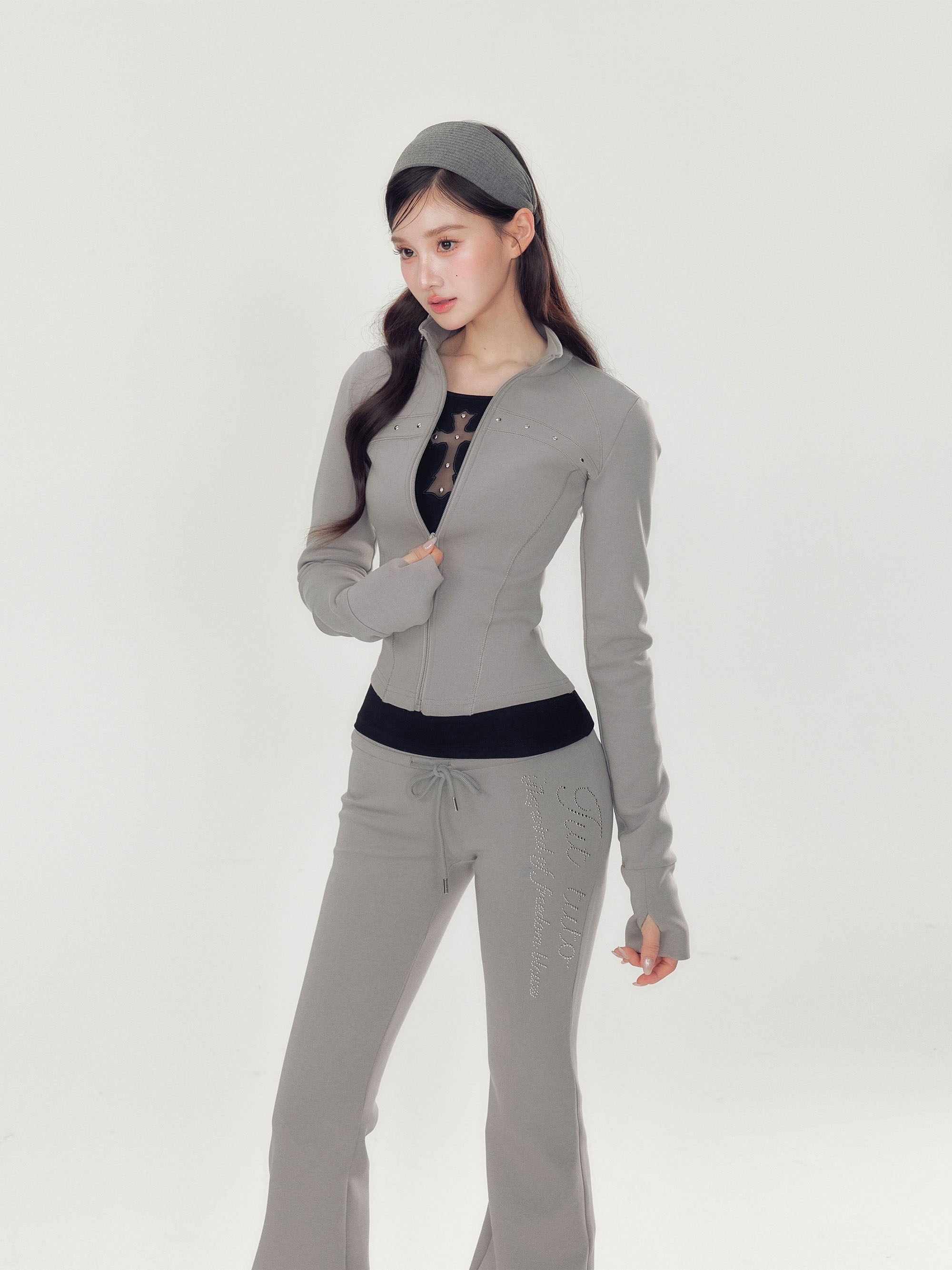 YZZI_HE_Pink_Stand_Collar_Slim_Fit_Yoga_Zipper_Long_Sleeve_Women&