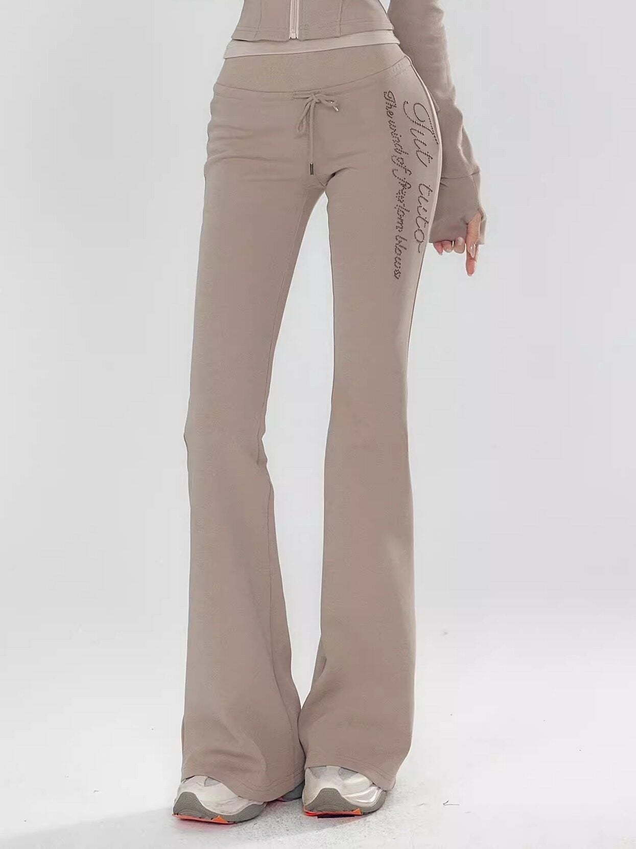 YZZI_HE_Pink_Stand_Collar_Slim_Fit_Yoga_Zipper_Long_Sleeve_Women&