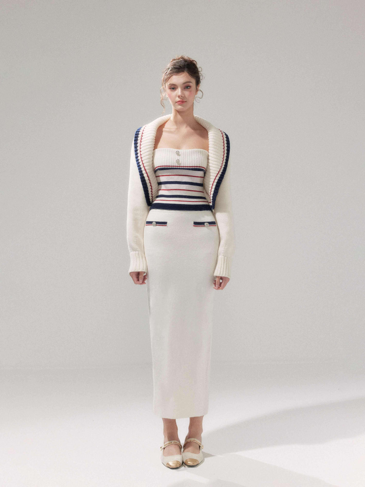 YZZI_HE_Striped_Lapel_Knit_Women&