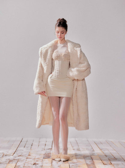 YZZI_HE_Teddy_Lambswool_Oversized_Lapel_Collar_Long_Loose_Fit_Women&