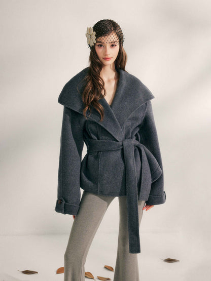 YZZI_HE_Tricolor_Double_Faced_Wool_Short_Tie_Lapel_Relaxed_Women&