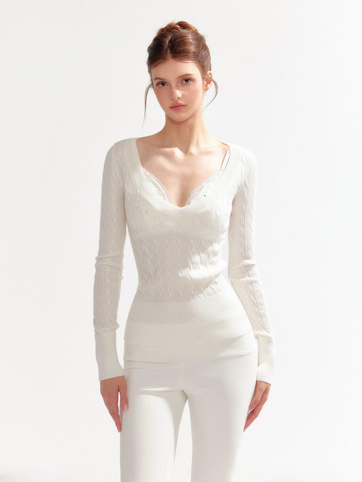 YZZI HE V-neck Cable Knit Slim Fit Preppy Style Women&