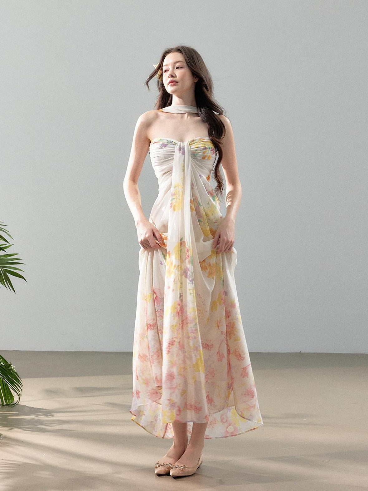 YZZI HE White Floral Halter Bandeau Women&